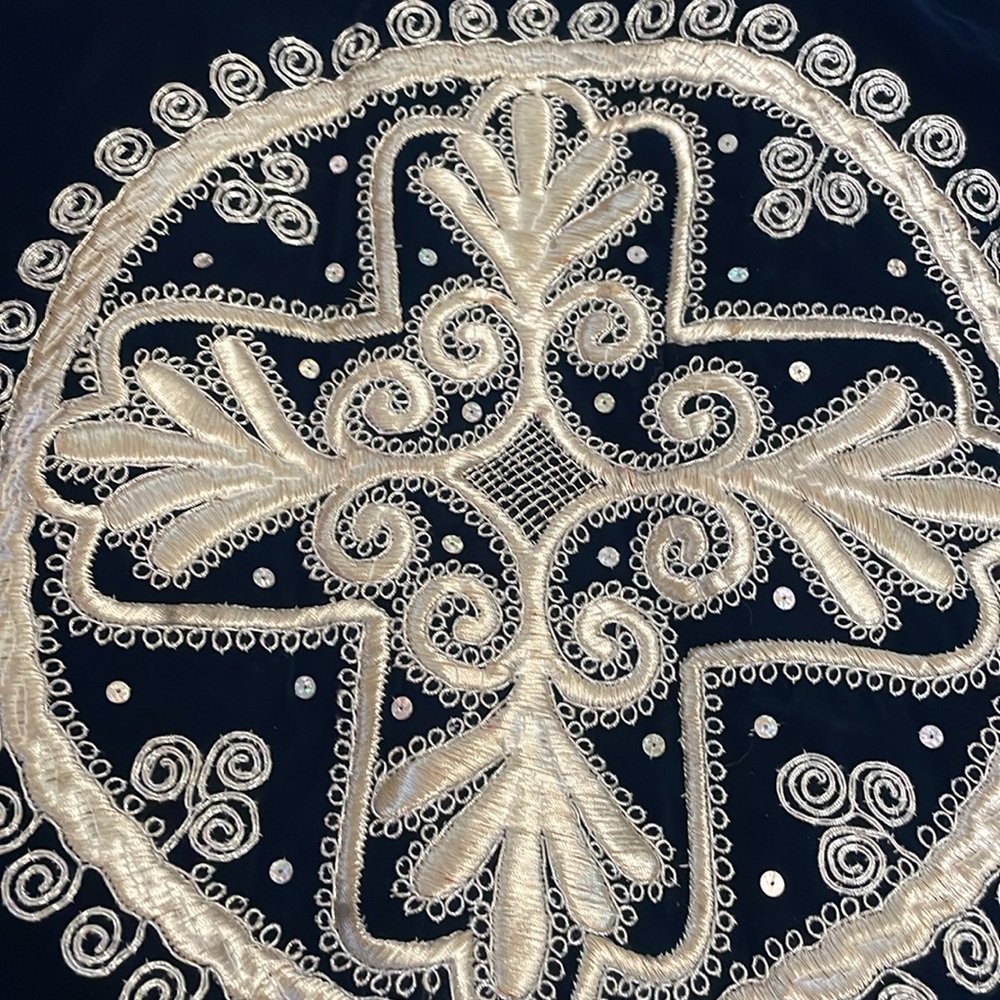 Vintage Black Trench Coat with Silver Embroidery - Picture 6 of 8